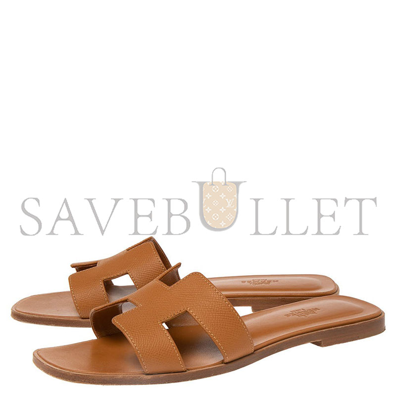 H**mes BROWN LEATHER ORAN FLAT SANDALS H222099ZV20355